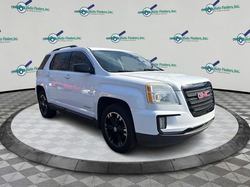 Used 2017 GMC Terrain SLT w/ Open Road Package image 1