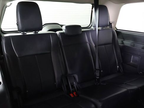 Used 2022 Ford Expedition XLT AWD/4WD image 35