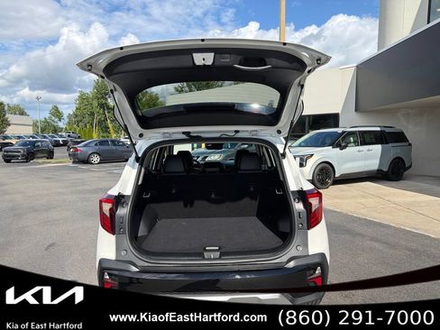 Used 2024 Kia Seltos S AWD/4WD image 15