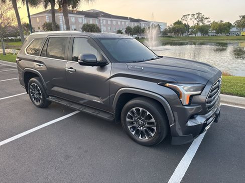 Used 2025 Toyota Sequoia Limited image 2