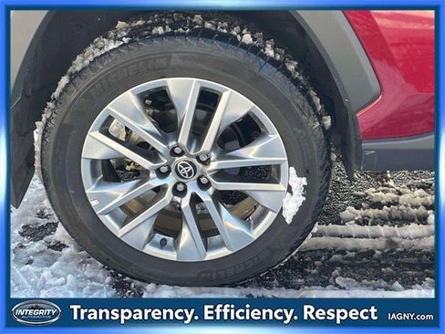 Used 2024 Toyota RAV4 Limited image 9