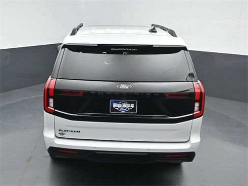 New 2025 Ford Expedition Platinum w/ Stealth Performance Package image 14