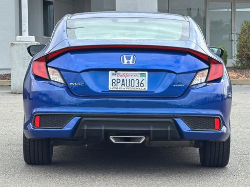 Used 2019 Honda Civic Sport image 8