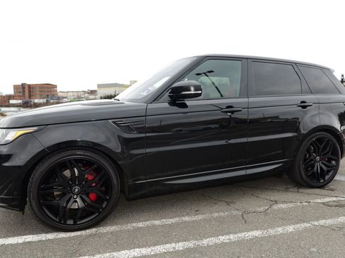 Used 2017 Land Rover Range Rover Sport Autobiography image 4