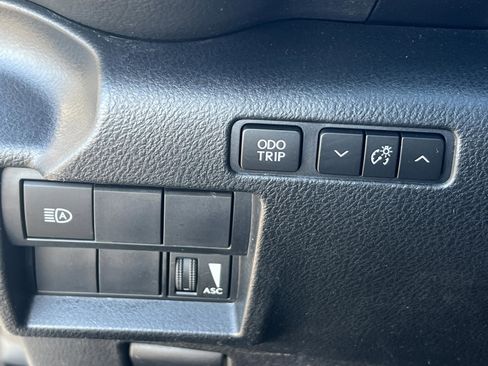 Used 2022 Lexus IS 350 F Sport image 30