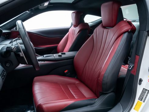 Used 2018 Lexus LC 500 Coupe w/ Touring Package RWD image 23