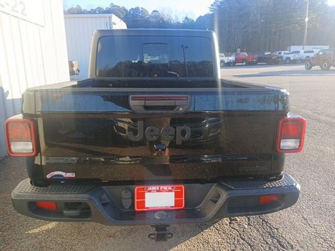 Used 2020 Jeep Gladiator Sport w/ Quick Order Package 24S image 4