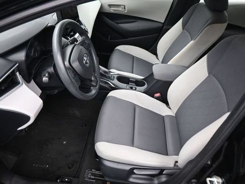 Used 2024 Toyota Corolla LE FWD image 21