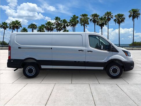 New 2027 Ford Transit 250 Low Roof RWD image 9