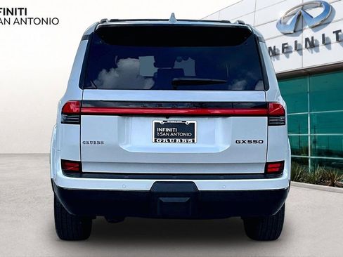 Used 2025 Lexus GX 550 w/ Accessory Package (2T) AWD/4WD image 5