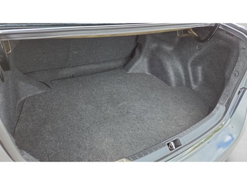 Used 2018 Toyota Corolla SE image 17