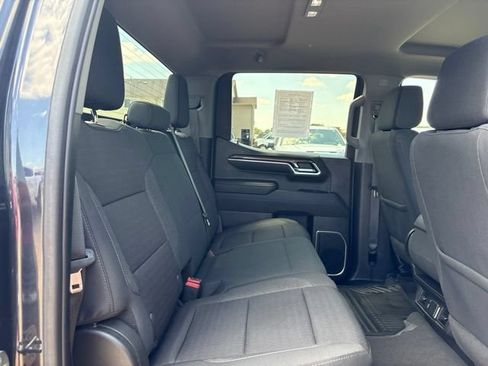 Used 2023 Chevrolet Silverado 1500 LT AWD/4WD image 39