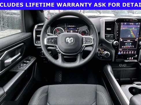 Used 2025 RAM 1500 Big Horn AWD/4WD image 5
