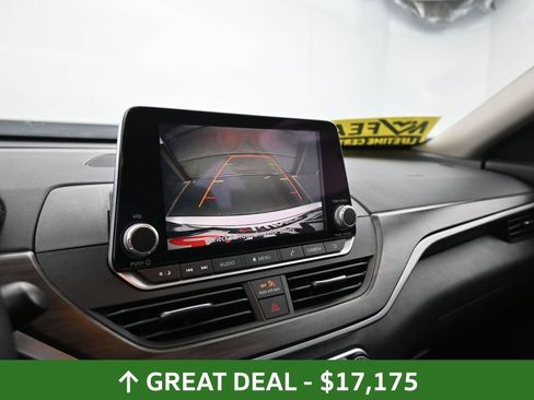 Used 2023 Nissan Altima 2.5 SV image 32
