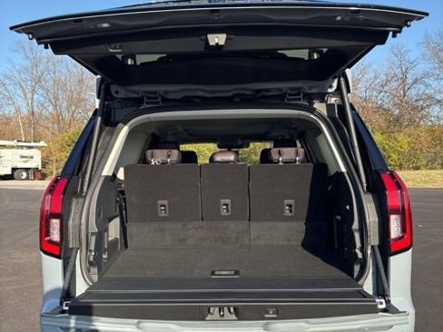 New 2025 Ford Expedition Platinum w/ Platinum Ultimate Package image 10