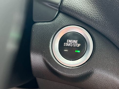 Used 2020 Chevrolet Equinox LT AWD/4WD image 23