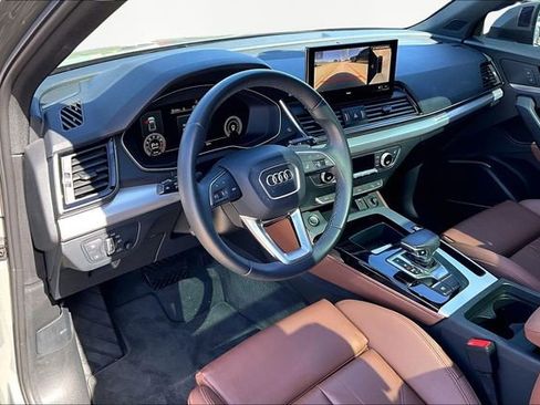 Used 2023 Audi Q5 2.0T Premium Plus w/ Premium Plus Package image 13