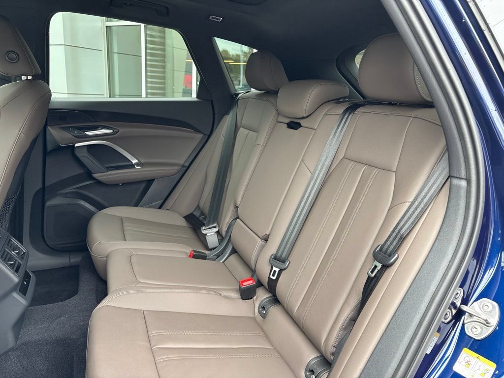 New 2026 Audi Q5 2.0T AWD/4WD image 25