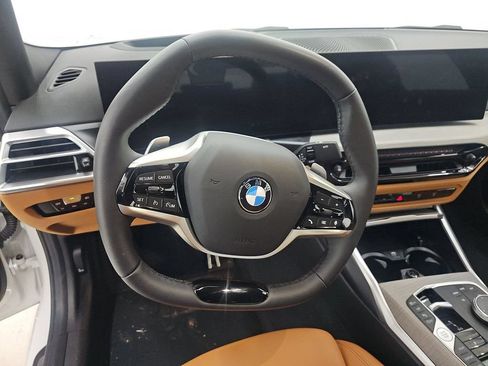 Used 2025 BMW 330i xDrive Sedan AWD/4WD image 16
