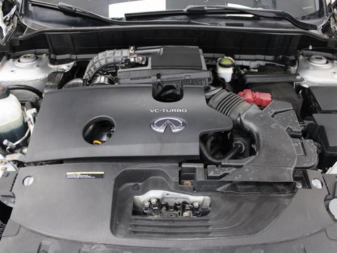 Used 2020 INFINITI QX50 Luxe w/ Navigation Package image 10