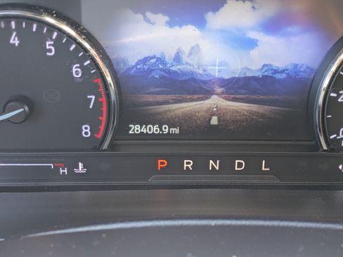 Used 2022 Ford Explorer XLT RWD image 21