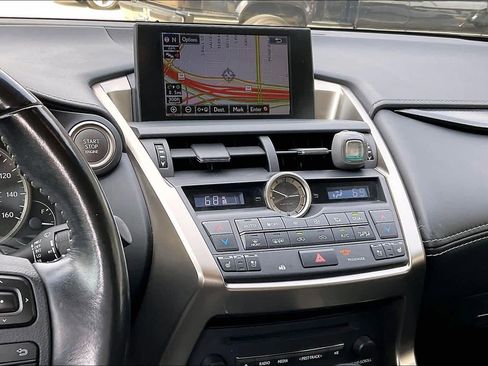 Used 2017 Lexus NX 200t FWD image 5