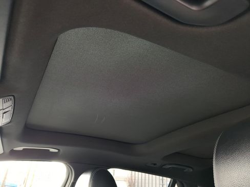 Used 2018 Mercedes-Benz GLC 300 4MATIC image 17