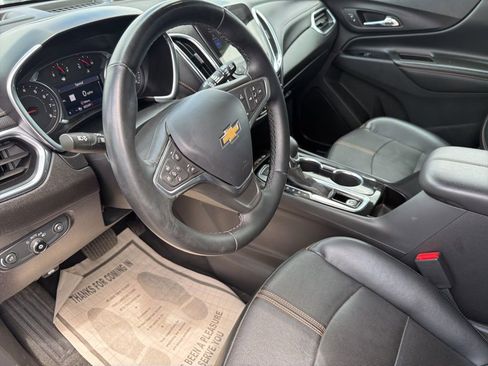 Used 2023 Chevrolet Equinox Premier AWD/4WD image 23