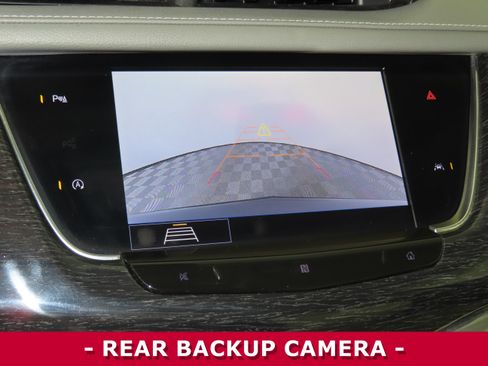 Used 2020 Cadillac XT6 Premium Luxury image 19