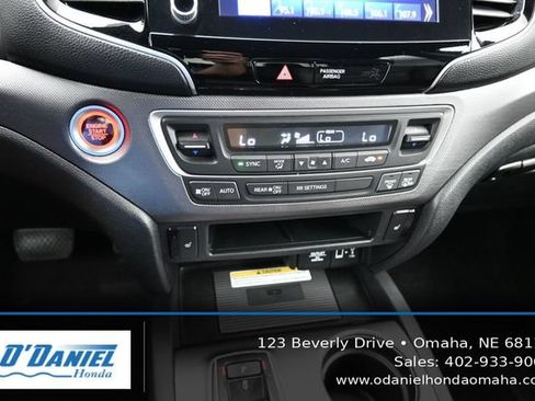 Used 2023 Honda Ridgeline RTL-E image 32
