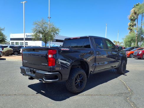 Used 2022 Chevrolet Silverado 1500 Custom Trail Boss AWD/4WD image 5