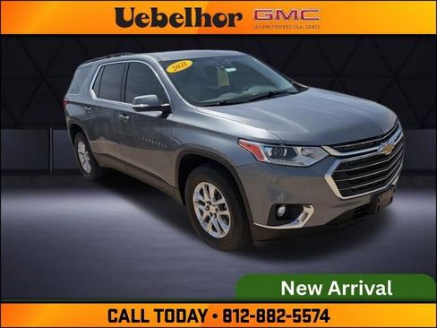 Used 2021 Chevrolet Traverse LT image 21