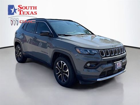Used 2024 Jeep Compass Limited AWD/4WD image 1