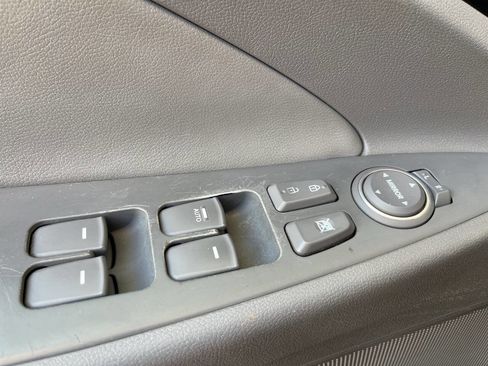 Used 2012 Hyundai Sonata Limited image 22