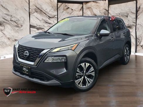 Used 2022 Nissan Rogue SV AWD/4WD image 3