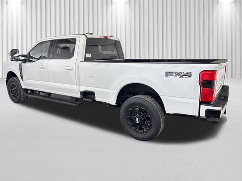 New 2026 Ford F350 XLT w/ XLT Premium Package AWD/4WD image 6