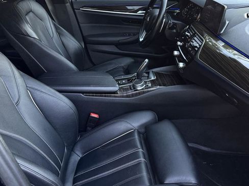 Used 2019 BMW 540i xDrive AWD/4WD image 28