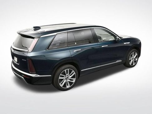 Used 2026 Cadillac Vistiq Luxury AWD/4WD image 20