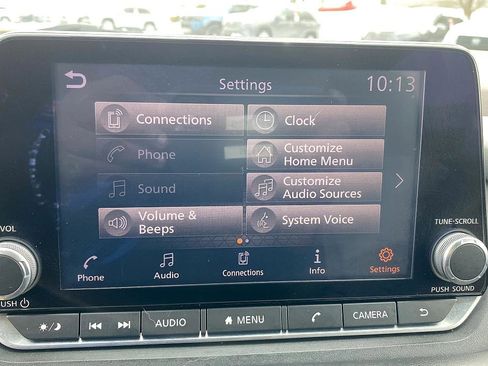 Used 2021 Nissan Rogue S image 16