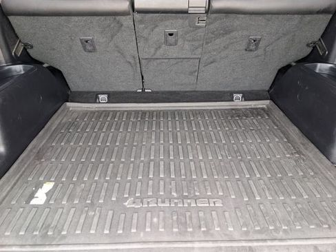 Used 2017 Toyota 4Runner SR5 Premium AWD/4WD image 19