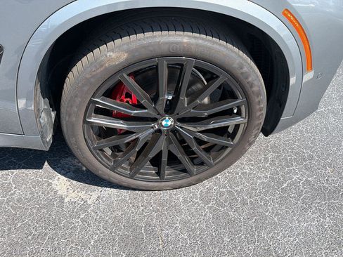 Certified 2024 BMW X5 sDrive40i w/ M Sport Package RWD image 7