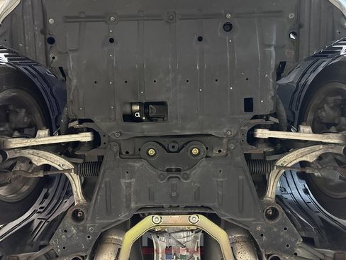 Used 2004 Nissan 350Z Touring RWD image 47
