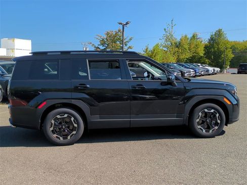 New 2026 Hyundai Santa Fe SEL image 2