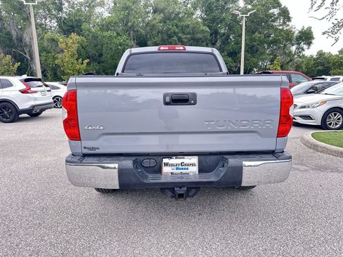 Used 2019 Toyota Tundra SR5 w/ SR5 Upgrade Package AWD/4WD image 5