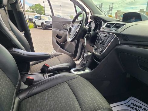 Used 2015 Buick Encore FWD image 16