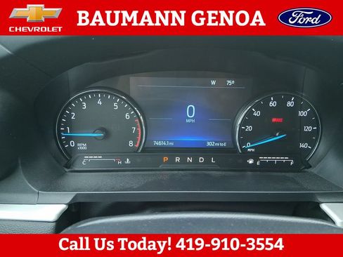 Used 2023 Ford Explorer XLT AWD/4WD image 18