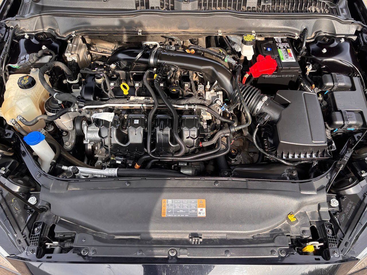 Used 2020 Ford Fusion SE AWD/4WD image 17
