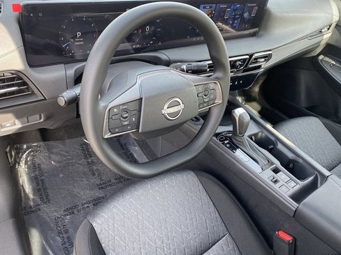 New 2026 Nissan Sentra SV w/ Floor Mat Package FWD image 18
