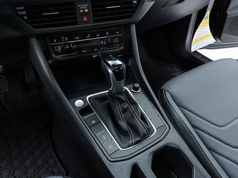 New 2026 Volkswagen Jetta SEL FWD image 24