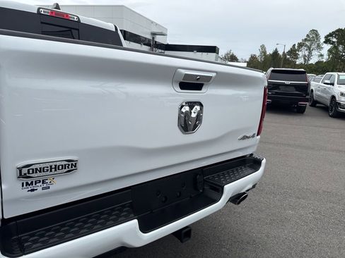 Used 2022 RAM 1500 Limited w/ Bed Utility Group image 32